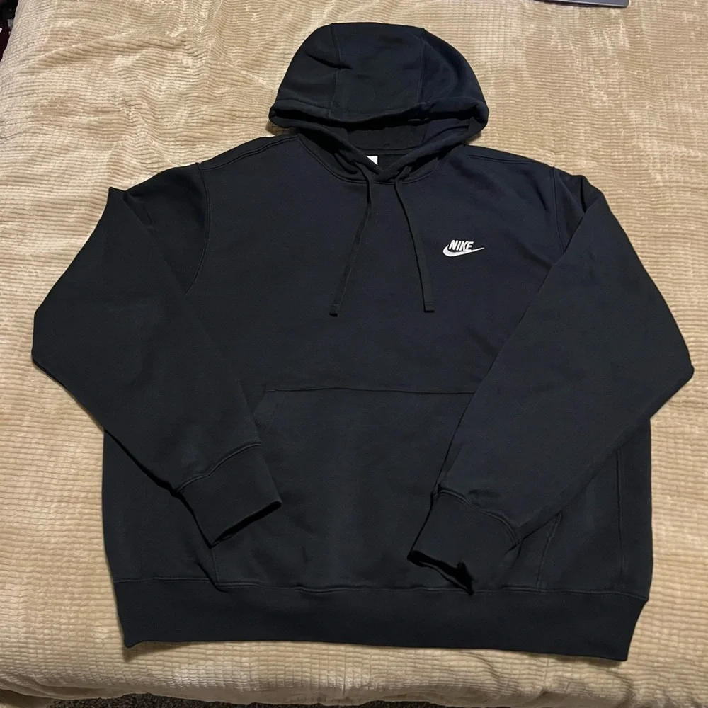 Men’s Nike pullover hoodies M (3 hoodies) - Picture 2 of 9